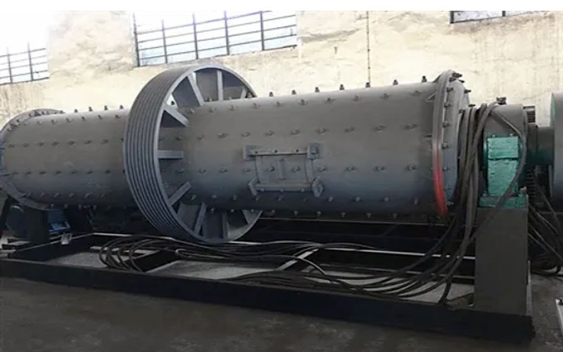 小型球磨機(jī)一臺的價(jià)格？