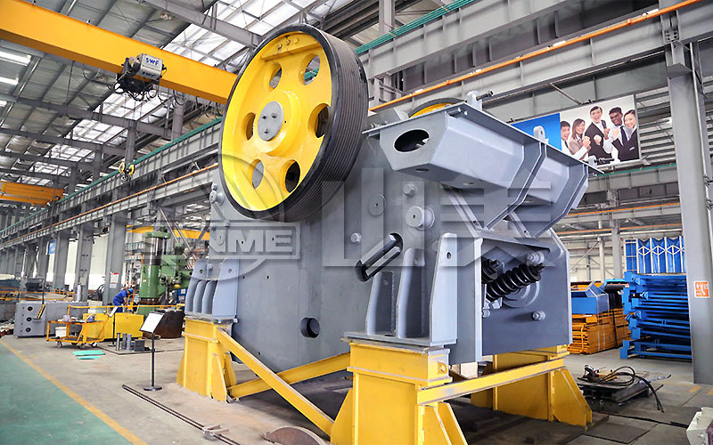 顎式破碎機(jī)怎么樣？顎式破碎機(jī)的性能特點(diǎn)