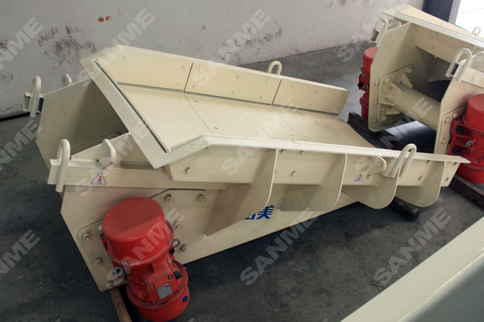 振動(dòng)給料機(jī)料倉(cāng)堵得原因有哪些？