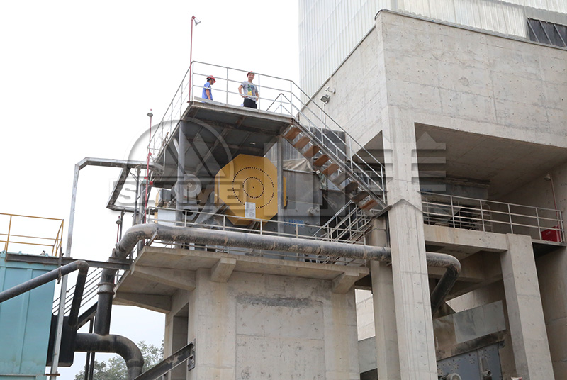 石灰石破碎設(shè)備常用哪種？