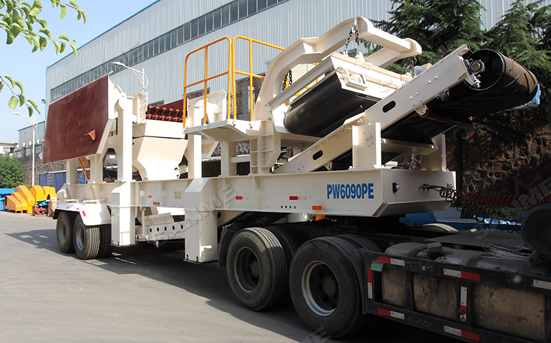 礦山移動破碎機(jī) 礦山移動破碎機(jī)