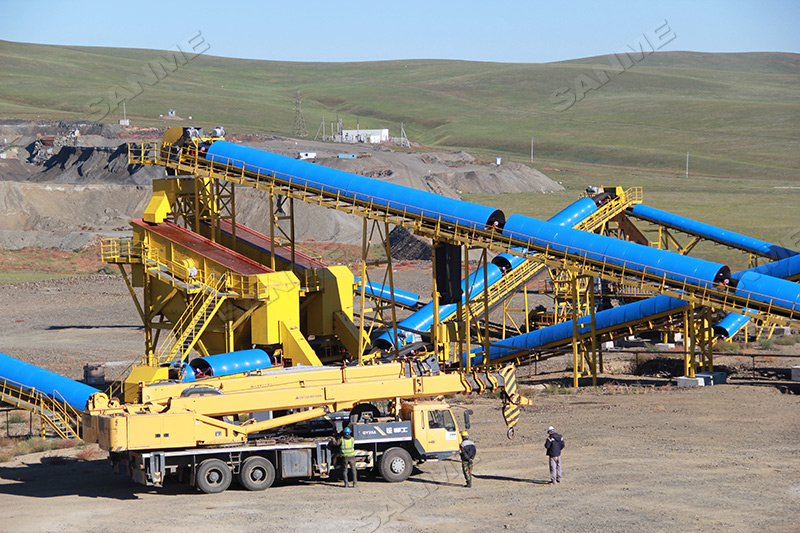 機(jī)制砂生產(chǎn)線選固定式還是移動式？理性選擇提升生產(chǎn)效率